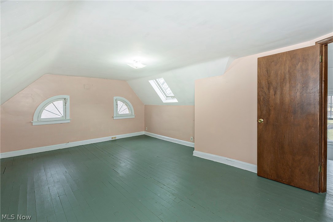 1489 Crest Road Cleveland Heights OH 44121