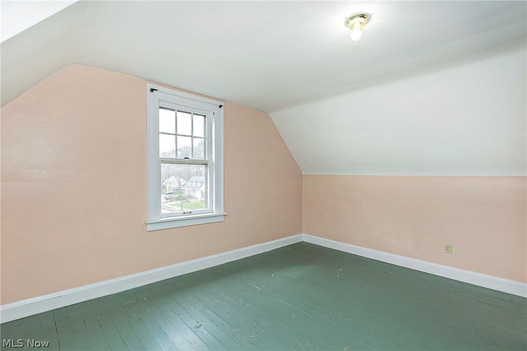 1489 Crest Road Cleveland Heights OH 44121