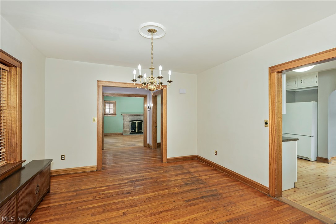 1489 Crest Road Cleveland Heights OH 44121