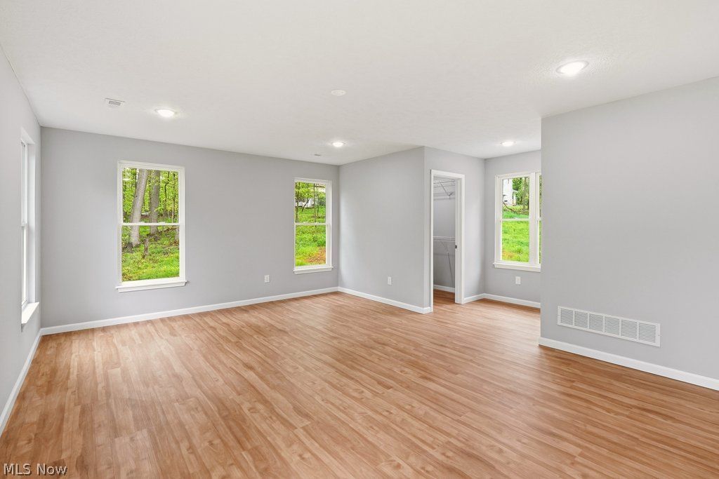 215 Forest Drive Bedford OH 44146