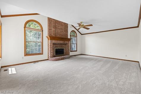 6962 Mapleridge Circle NW Canton OH 44718