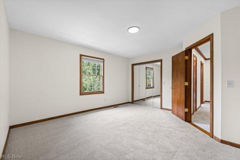6962 Mapleridge Circle NW Canton OH 44718