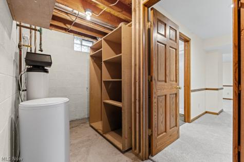 6962 Mapleridge Circle NW Canton OH 44718