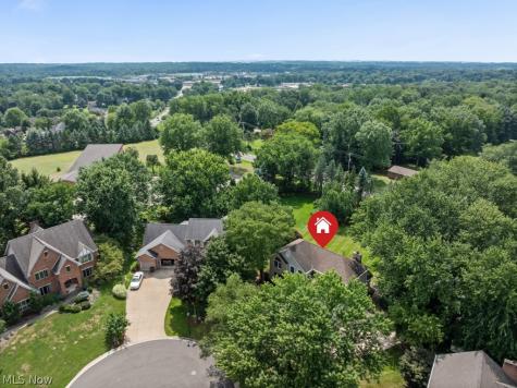 6962 Mapleridge Circle NW Canton OH 44718