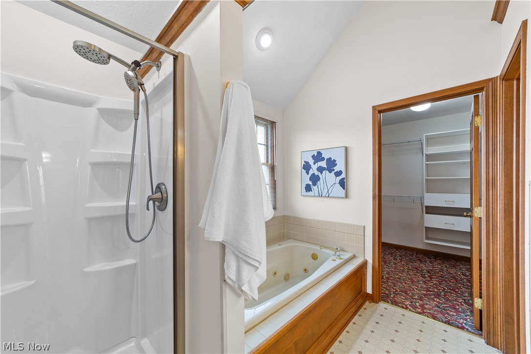 5356 Kingston Court Sheffield Village OH 44054