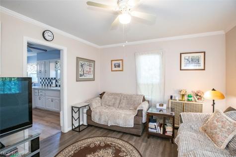 1425 Westvale Avenue Akron OH 44313