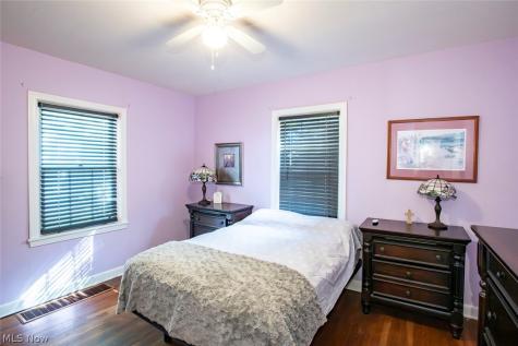 1425 Westvale Avenue Akron OH 44313