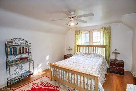 1425 Westvale Avenue Akron OH 44313