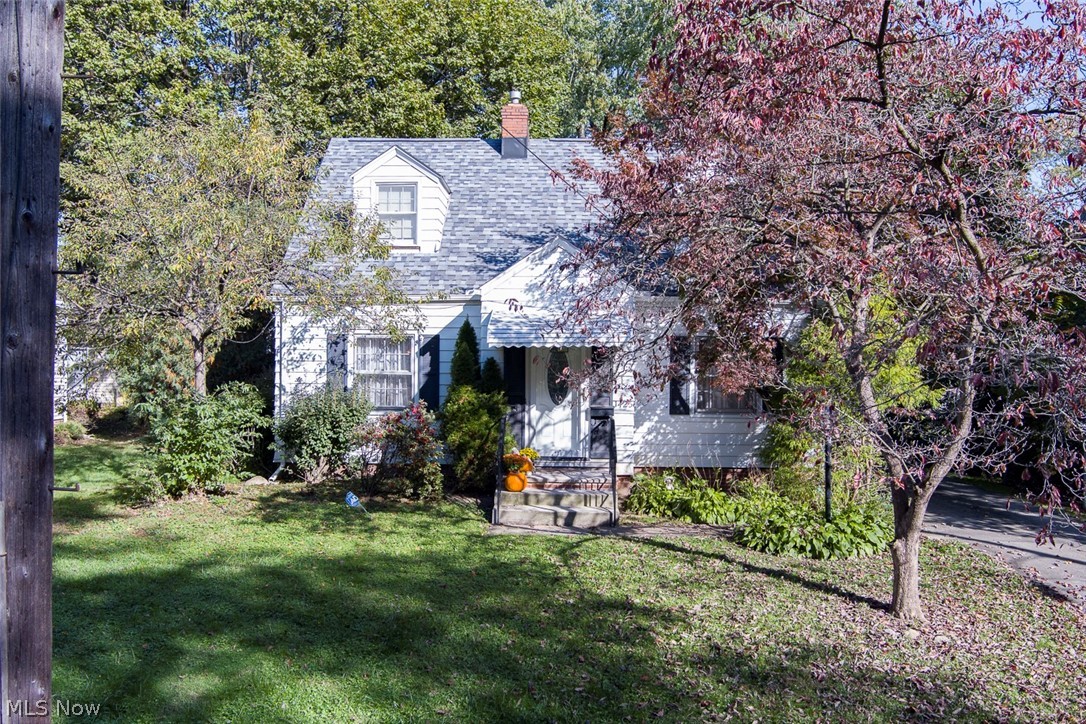1425 Westvale Avenue Akron OH 44313
