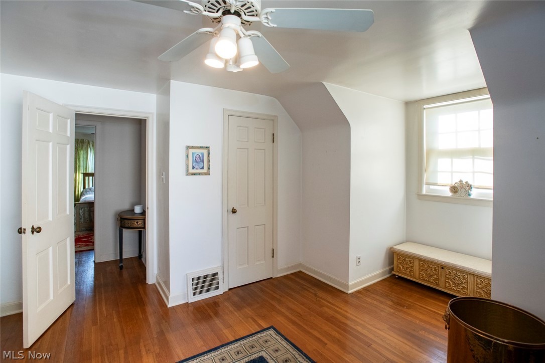 1425 Westvale Avenue Akron OH 44313