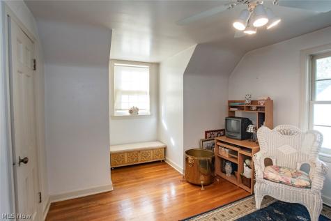 1425 Westvale Avenue Akron OH 44313