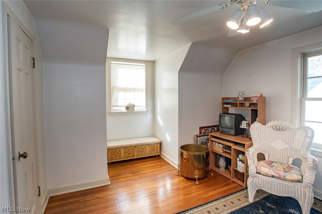 1425 Westvale Avenue Akron OH 44313