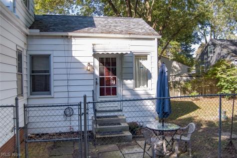 1425 Westvale Avenue Akron OH 44313