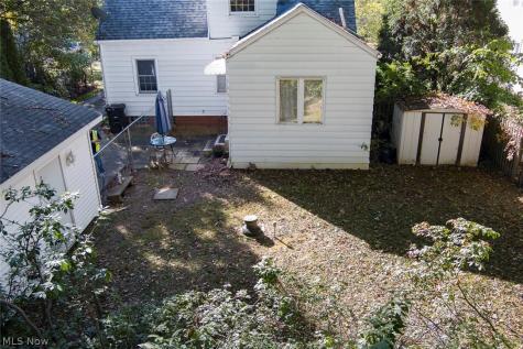 1425 Westvale Avenue Akron OH 44313