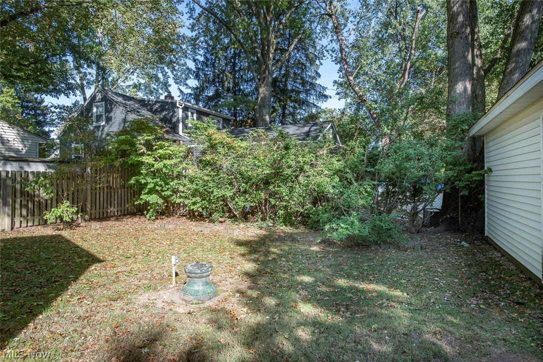 1425 Westvale Avenue Akron OH 44313