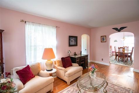 1425 Westvale Avenue Akron OH 44313