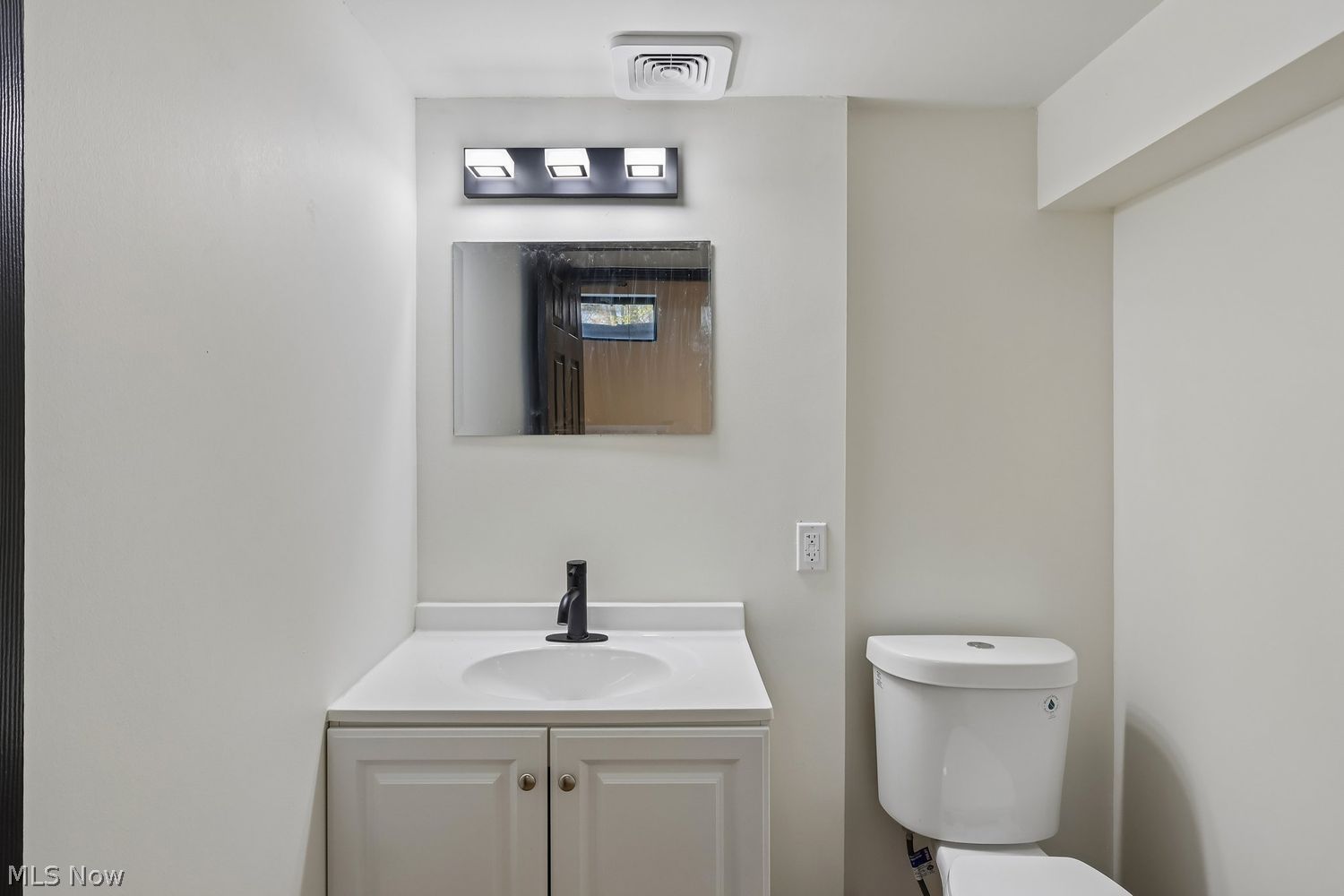 19944 Trapper Trail Strongsville OH 44149