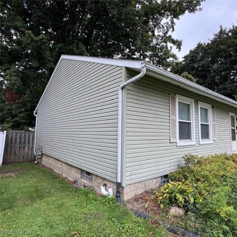 114 Sabetha Place Akron OH 44313