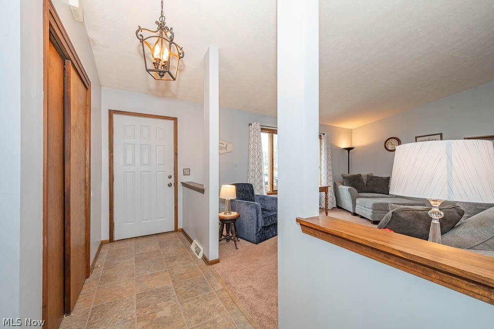 4957 E Calla Road New Middletown OH 44442