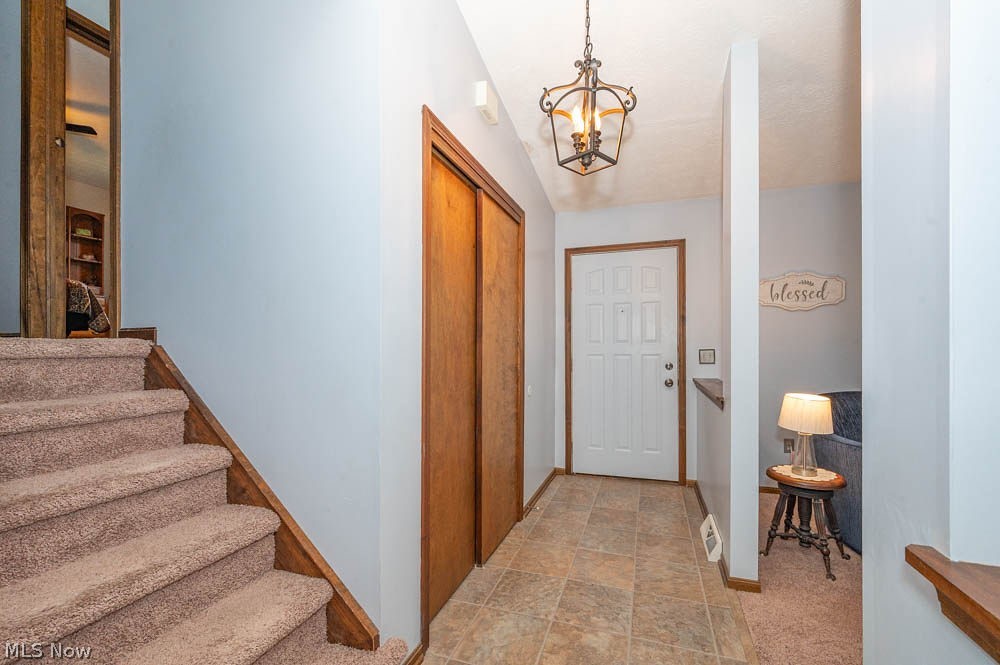 4957 E Calla Road New Middletown OH 44442