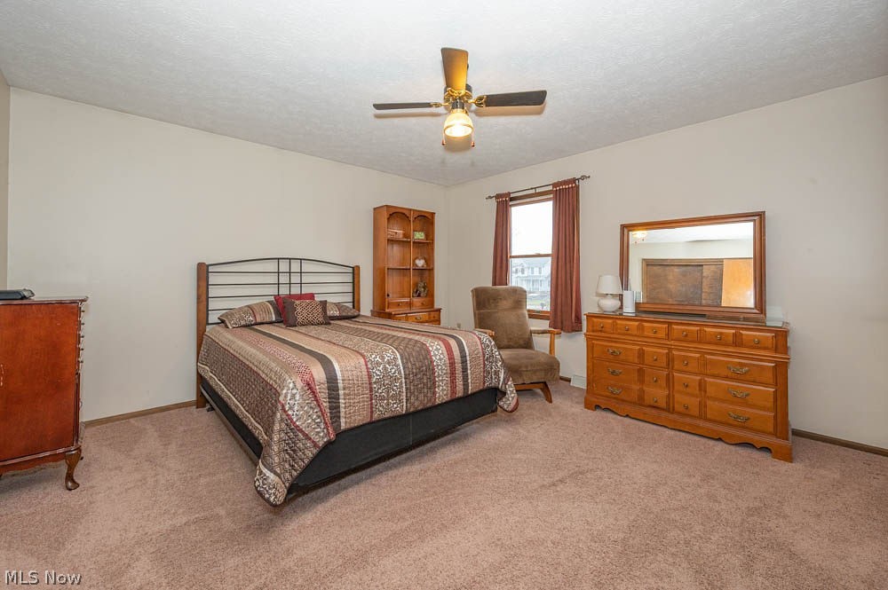 4957 E Calla Road New Middletown OH 44442