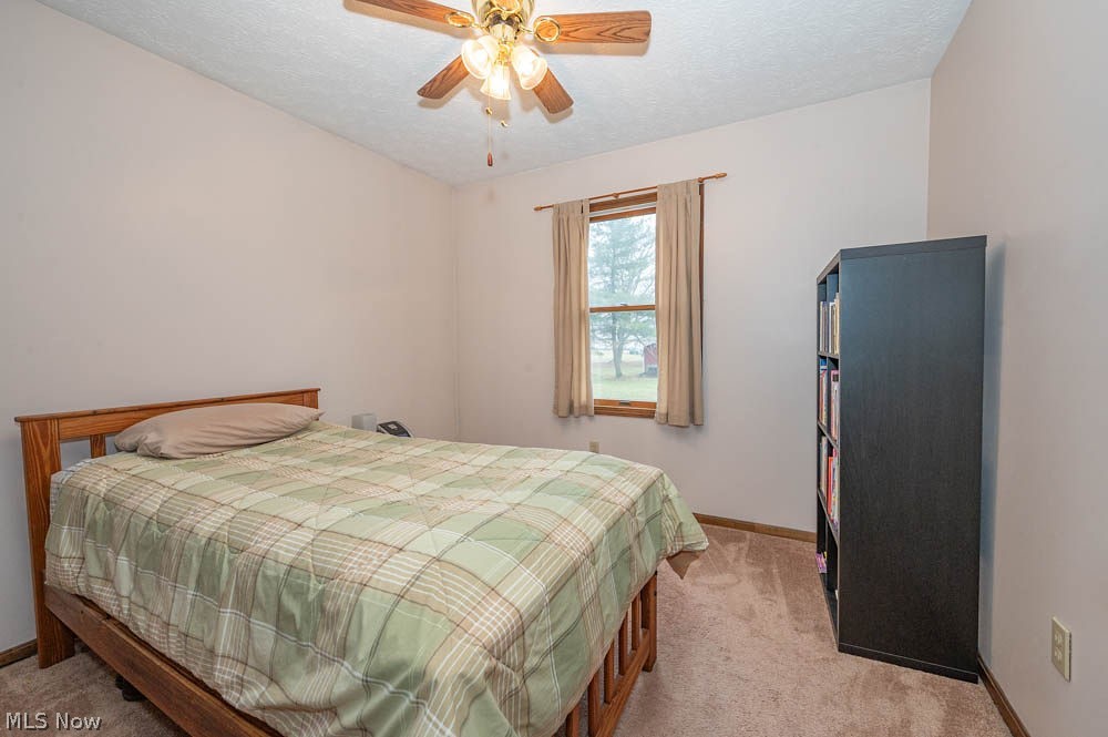 4957 E Calla Road New Middletown OH 44442