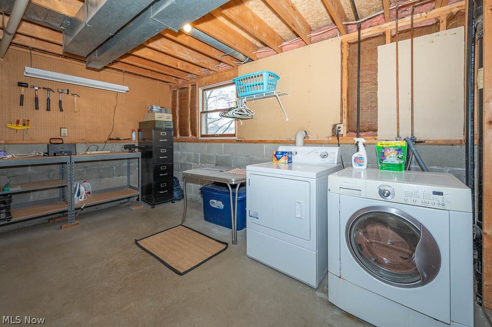 4957 E Calla Road New Middletown OH 44442