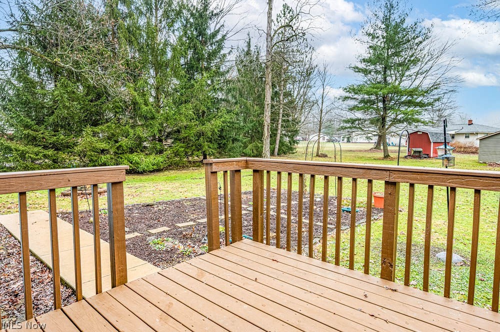 4957 E Calla Road New Middletown OH 44442