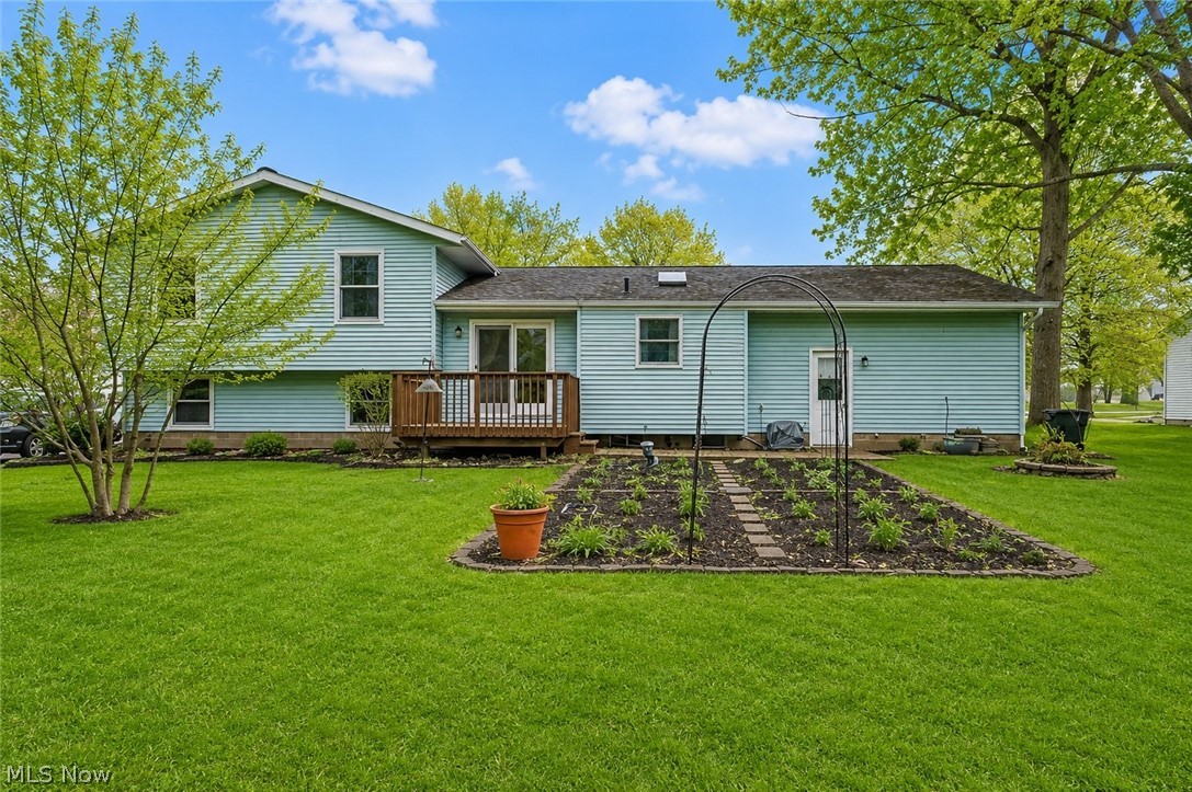 4957 E Calla Road New Middletown OH 44442