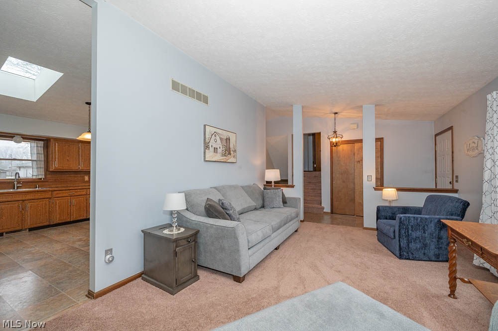 4957 E Calla Road New Middletown OH 44442