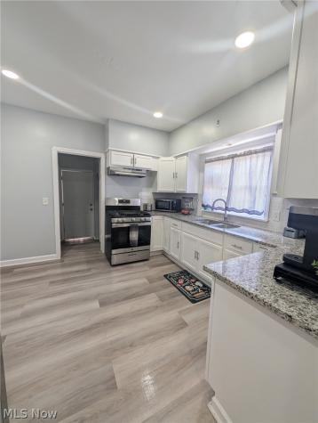 3233 W 52nd Street Cleveland OH 44102