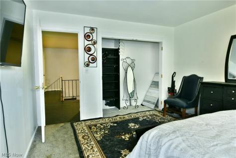 1109 Mansell Drive Youngstown OH 44505
