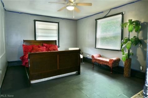 1109 Mansell Drive Youngstown OH 44505