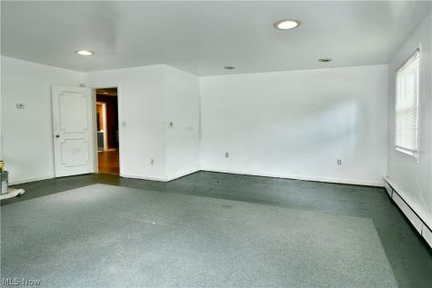 1109 Mansell Drive Youngstown OH 44505