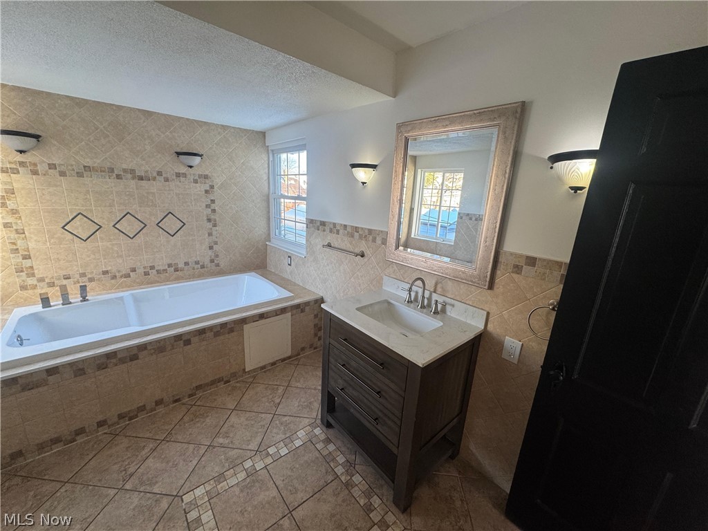 3493 W 118th Street Cleveland OH 44111