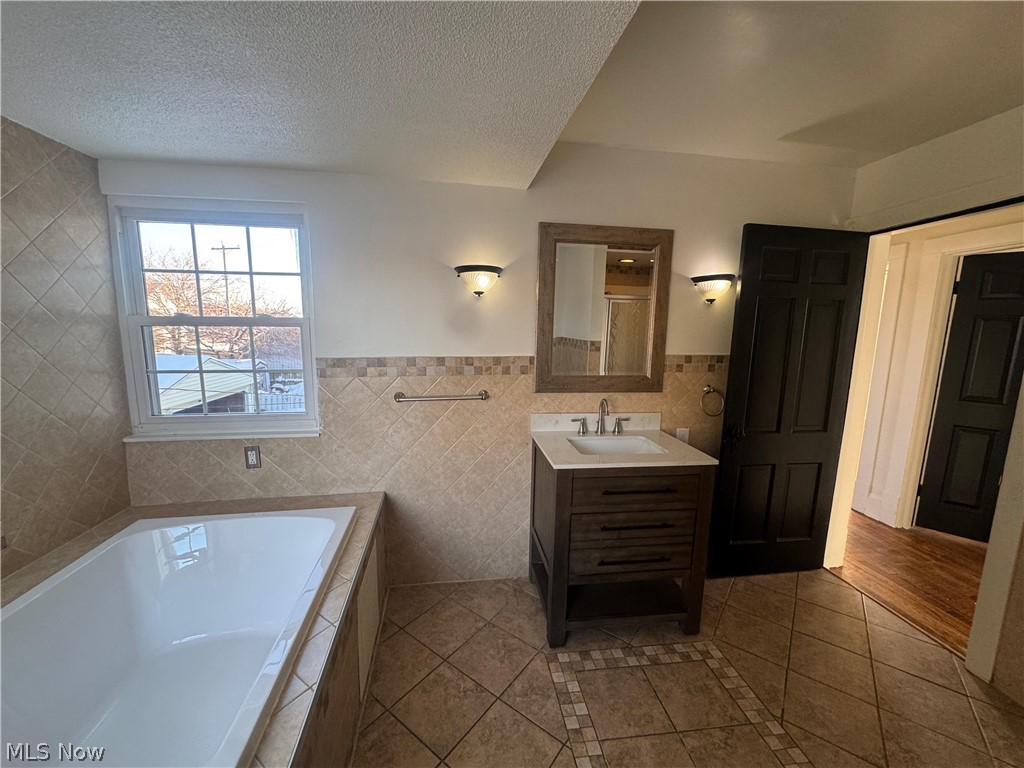 3493 W 118th Street Cleveland OH 44111