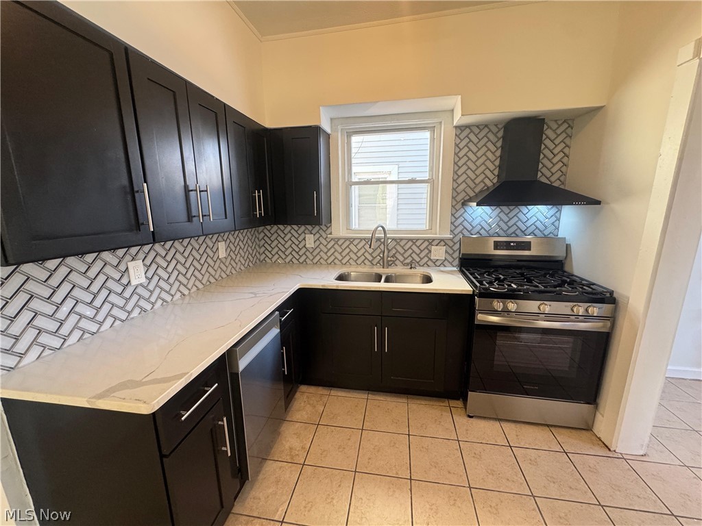 3493 W 118th Street Cleveland OH 44111