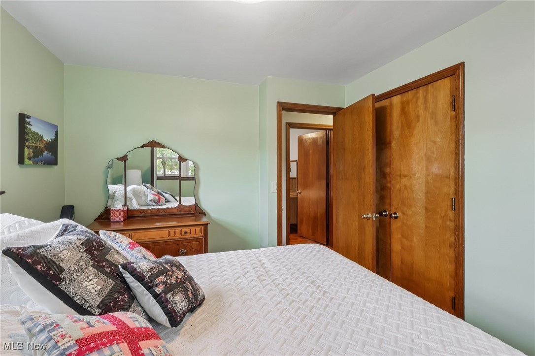 1601 Oak Street Girard OH 44420