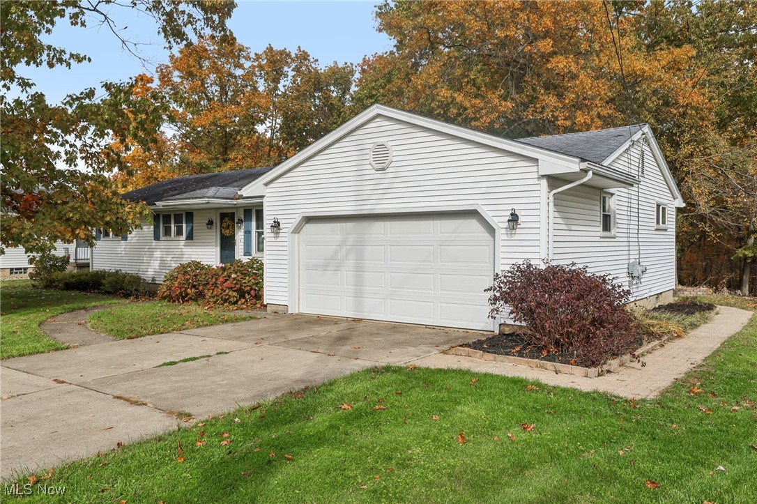 1601 Oak Street Girard OH 44420