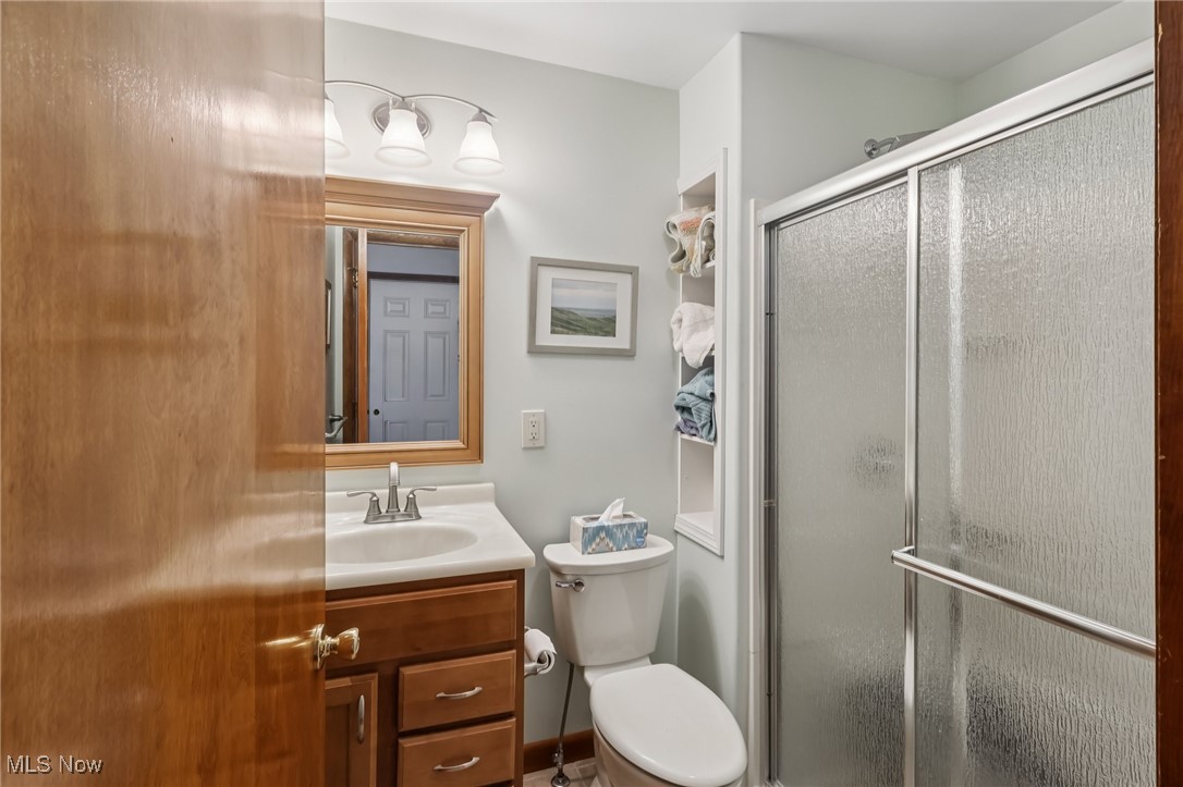 1601 Oak Street Girard OH 44420