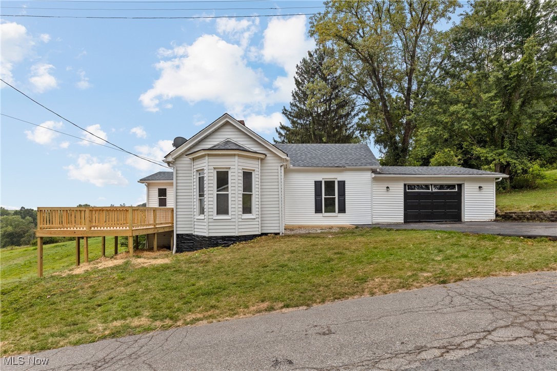 71900 Cope Street Martins Ferry OH 43916