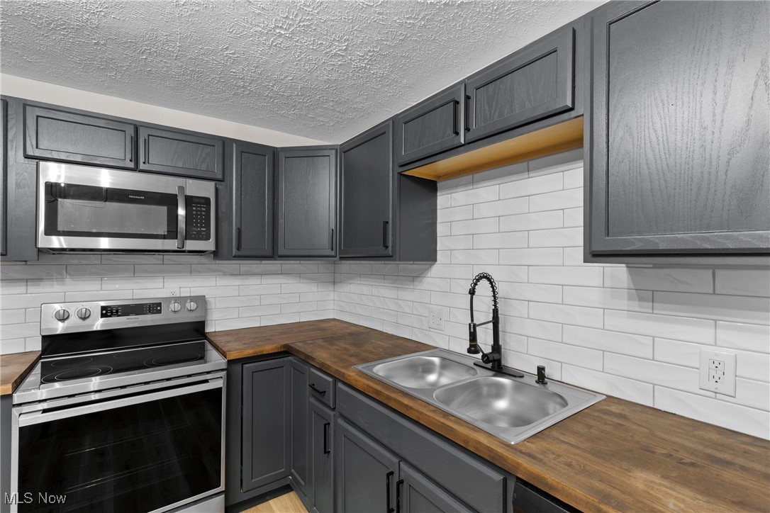 71900 Cope Street Martins Ferry OH 43916