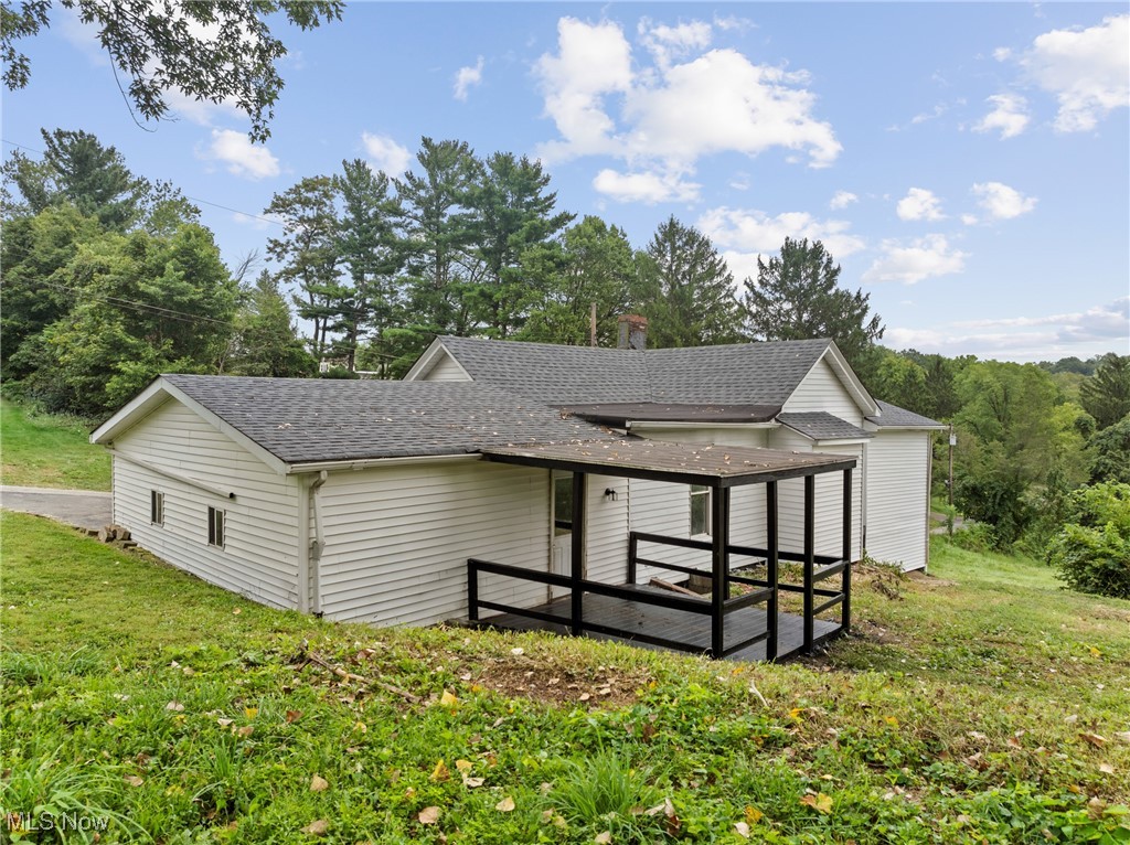 71900 Cope Street Martins Ferry OH 43916