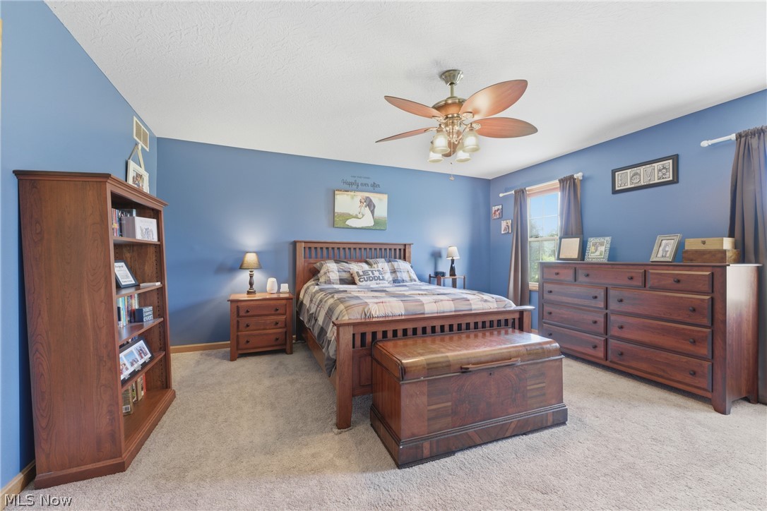 7987 Lisbon St E East Canton OH 44730
