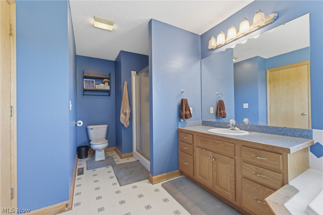 7987 Lisbon St E East Canton OH 44730