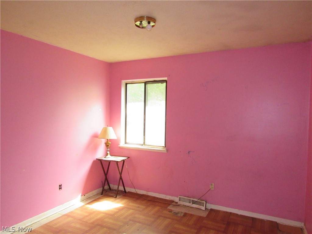 1393 E 89th Street Cleveland OH 44106