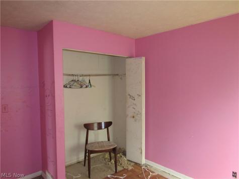 1393 E 89th Street Cleveland OH 44106