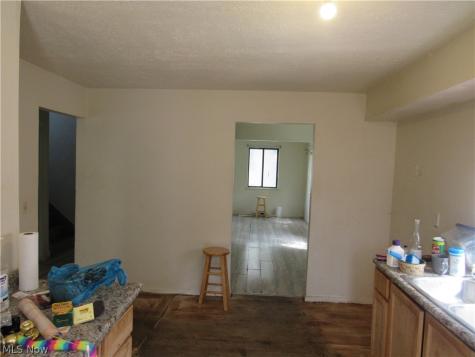 1393 E 89th Street Cleveland OH 44106