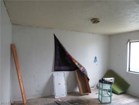 1393 E 89th Street Cleveland OH 44106