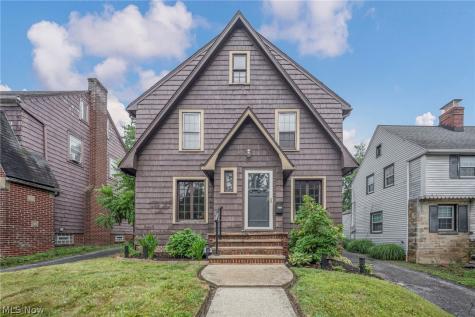2390 Rinard Road Cleveland Heights OH 44118